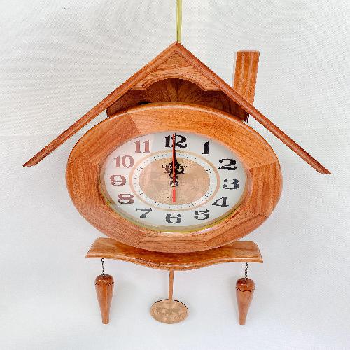 Clockwatcher With Roof